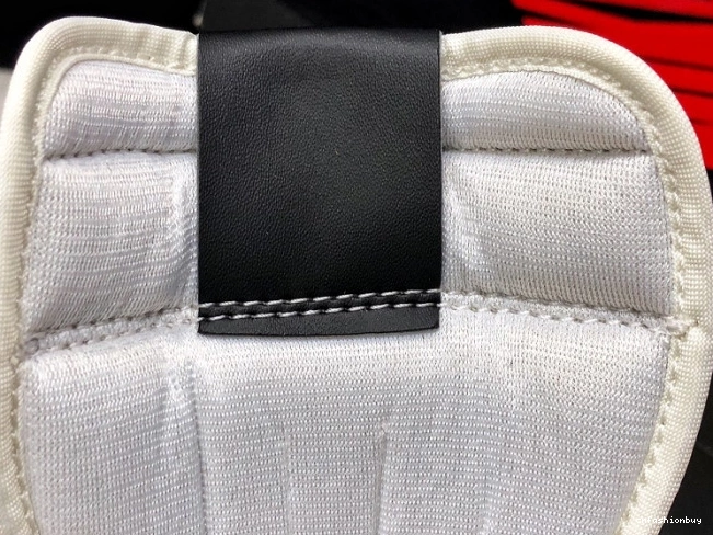 Air High Retro 1 Year OG of the 555088-700 Jordan Rookie 1026